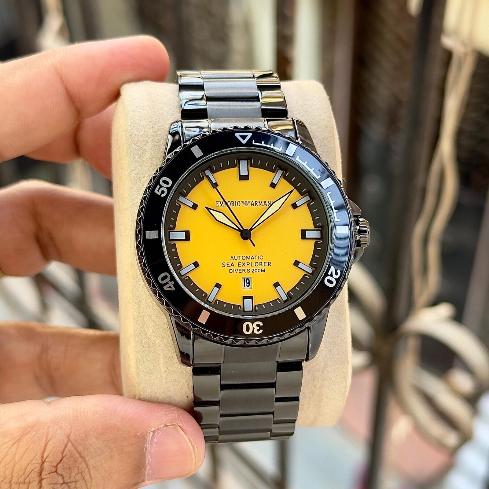Emporio Armani Sea Explorer – Automatic Dive Watch